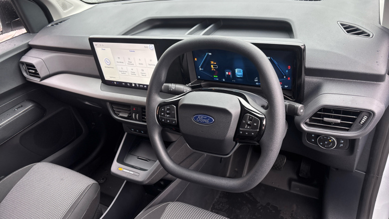 Ford Transit Courier E-Transit Courier 100kW 43kWh Trend Van Auto